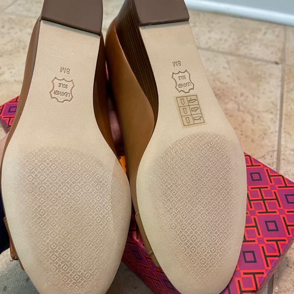 Brand New Tory Burch Kira Open Toe Wedge Calf Leather Shoes Size 8 - Picture 7 of 7